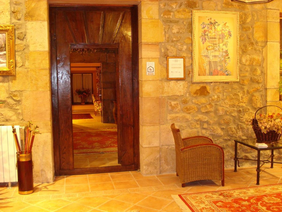 Hotel Palacio Garcia Quijano Corrales De Buelna Exterior foto